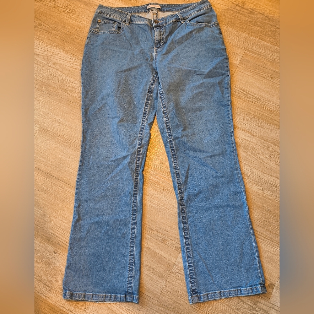 Lee Women's Secretly Slender Light Blue Boot Cut Flare Denim Jeans Plus Size18